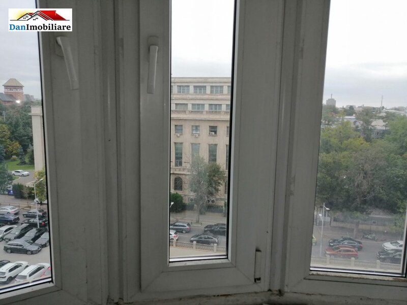 Piata Victoriei Apartament nemobilat, 2 camere,